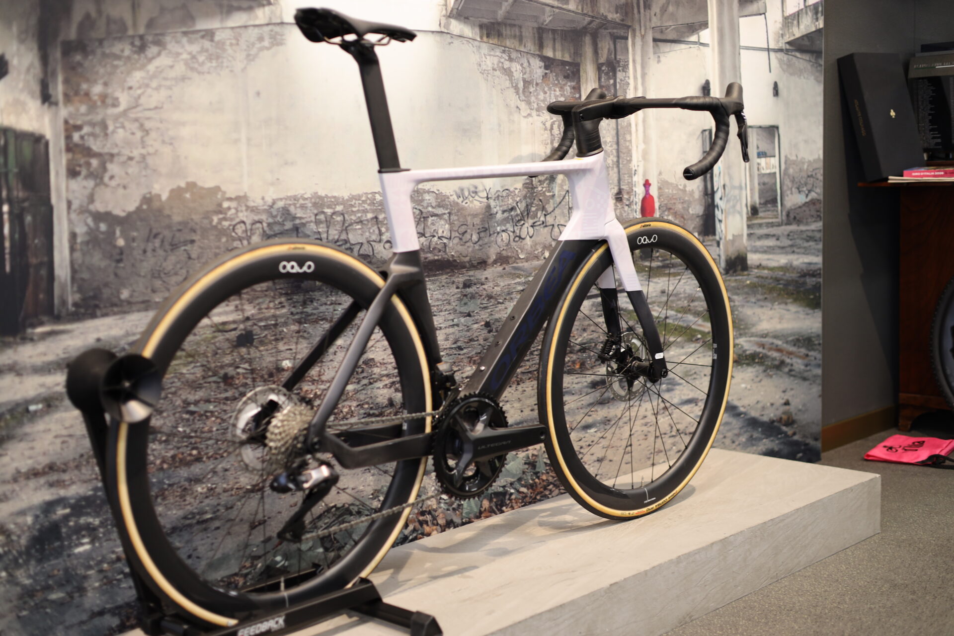Orbea Orca Aero Road bike thumbnail 3