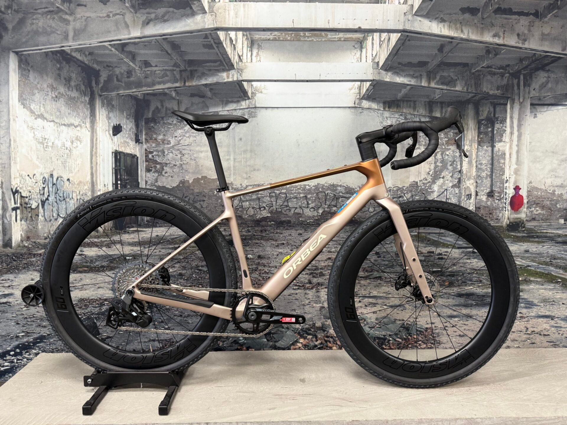 Orbea Terra M31 Team – Gravel Bike – SRAM Rival 1x13 – Medium