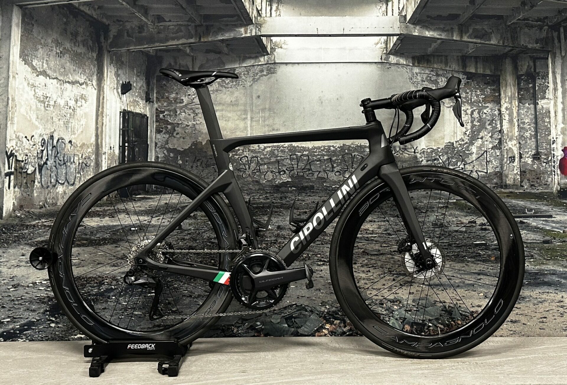 Cipollini NK1K Road bike Large (56 cm) – Ultegra Di2 – Campagnolo Bora WTO
